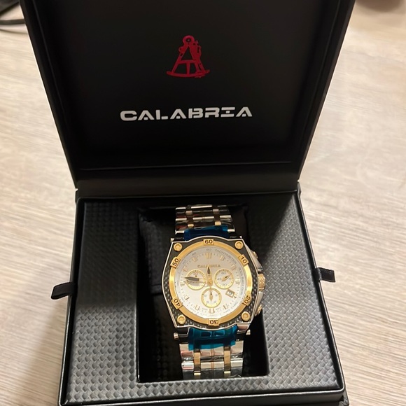 Calabria watch Brand new - Picture 1 of 3